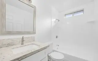 2 Bedroom Apt in Gardena