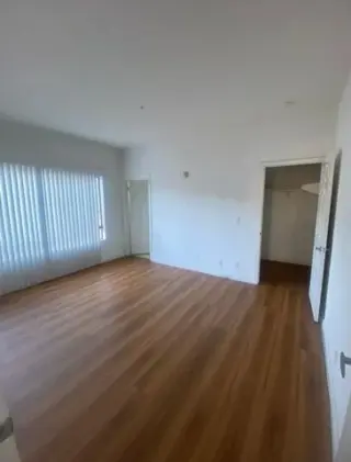 1Bedroom 1Bath Apt in Carson