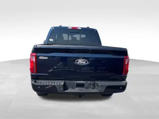 Ford F-150 2024 4x4 XLT 4 puertas SuperCrew 5.5 pies. SB