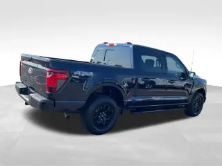 Ford F-150 2024 4x4 XLT 4 puertas SuperCrew 5.5 pies. SB