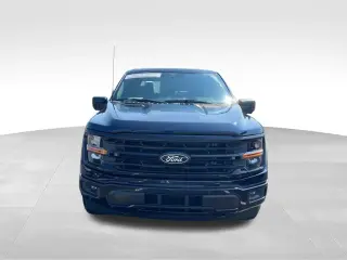 Ford F-150 2024 4x4 XLT 4 puertas SuperCrew 5.5 pies. SB