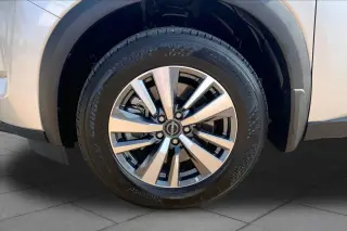 Nissan Pathfinder 2024 SL 4 puertas SUV