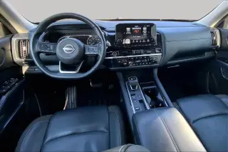 Nissan Pathfinder 2024 SL 4 puertas SUV