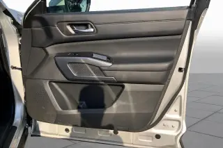 Nissan Pathfinder 2024 SL 4 puertas SUV