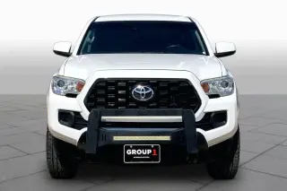 Toyota Tacoma 2021 4x2 SR5 4 puertas Doble Cabina 5.0 pies SB