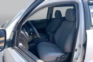 Toyota Tacoma 2021 4x2 SR5 4 puertas Doble Cabina 5.0 pies SB