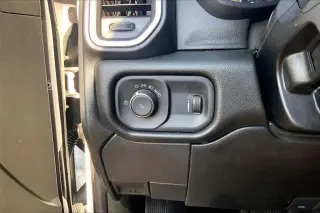 Ram 2500 2021 4x4 Big Horn Cabina Crew de 4 puertas con caja de 6.3 pies