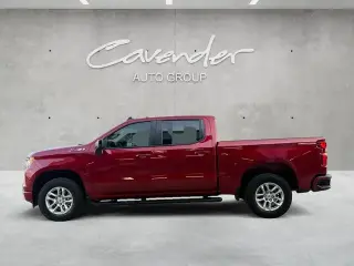 Chevrolet Silverado 1500 2024 4x4 RST 4 puertas Cabina Crew 5.8 ft. SB