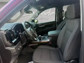 Chevrolet Silverado 1500 2024 4x4 RST 4 puertas Cabina Crew 5.8 ft. SB