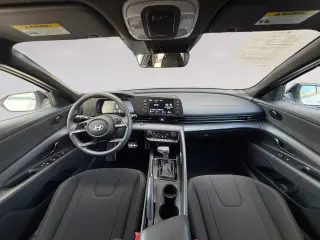Hyundai ELANTRA 2026 SEL Sport 4 puertas Sedan
