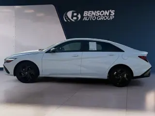 Hyundai ELANTRA 2026 SEL Sport 4 puertas Sedan