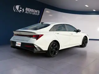 Hyundai ELANTRA 2026 SEL Sport 4 puertas Sedan