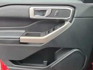 Ford Explorer 2023 XLT 4 puertas SUV