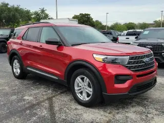 Ford Explorer 2023 XLT 4 puertas SUV