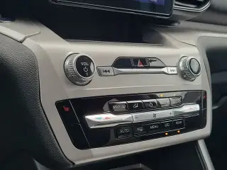 Ford Explorer 2023 XLT 4 puertas SUV