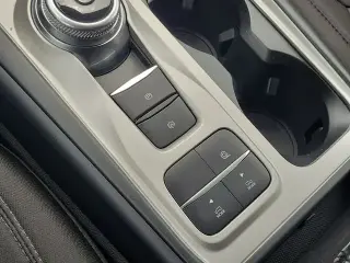 Ford Explorer 2023 XLT 4 puertas SUV