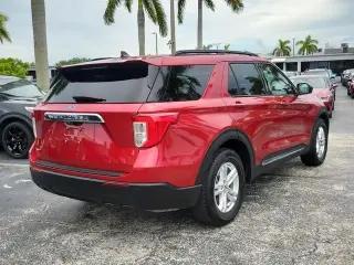 Ford Explorer 2023 XLT 4 puertas SUV