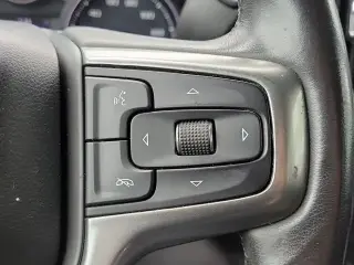 Chevrolet Silverado 1500 2020 4x2 LT 4 puertas Cabina Crew 5.8 ft. SB