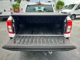 Ford Ranger 2024 4x2 XL 4 puertas SuperCrew con caja de 5.0 pies