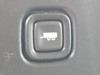 Furgoneta de carga extendida GMC Savana 2023 2500 3 puertas