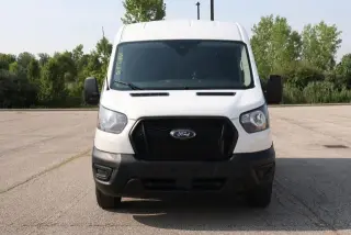 Furgoneta de carga Ford Transit 2023 AWD 250 3 puertas SWB Techo Medio