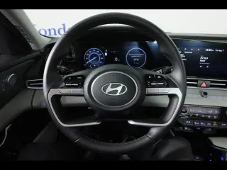 Hyundai ELANTRA Híbrido 2025 Limited 4 puertas Sedan