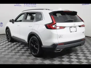 Honda CR-V Híbrido 2025 AWD Sport Touring 4 puertas SUV