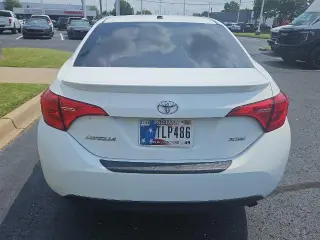 Toyota Corolla 2019 SE 4 puertas Sedán 6M