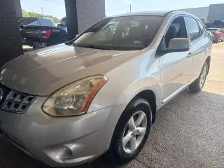Nissan Rogue 2013 S 4 puertas Crossover