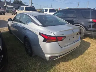 Nissan Altima 2025 2.5 SV 4 puertas Sedan