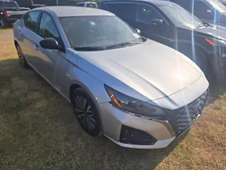 Nissan Altima 2025 2.5 SV 4 puertas Sedan