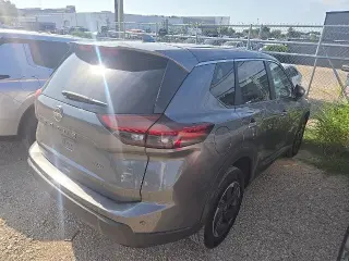 Nissan Rogue 2025 AWD SV 4 puertas Crossover