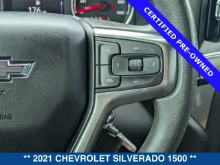 Chevrolet Silverado 1500 2021 4x2 Custom 4 puertas Cabina Crew 5.8 ft. SB
