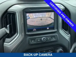 Chevrolet Silverado 1500 2021 4x2 Custom 4 puertas Cabina Crew 5.8 ft. SB