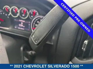 Chevrolet Silverado 1500 2021 4x2 Custom 4 puertas Cabina Crew 5.8 ft. SB