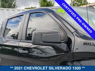 Chevrolet Silverado 1500 2021 4x2 Custom 4 puertas Cabina Crew 5.8 ft. SB