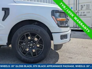 Ford F-150 2024 4x2 STX 4 puertas SuperCrew 5.5 pies SB