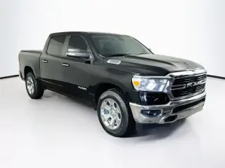 Ram 1500 2019 4x4 Big Horn 4 puertas Cabina Crew 5.6 pies. Pickup SB