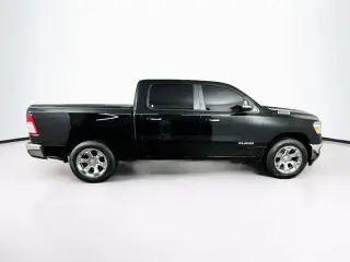 Ram 1500 2019 4x4 Big Horn 4 puertas Cabina Crew 5.6 pies. Pickup SB