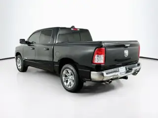 Ram 1500 2019 4x4 Big Horn 4 puertas Cabina Crew 5.6 pies. Pickup SB
