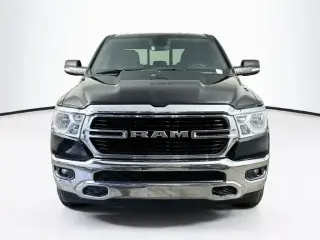 Ram 1500 2019 4x4 Big Horn 4 puertas Cabina Crew 5.6 pies. Pickup SB