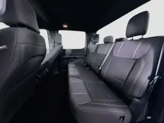 Ford F-150 2025 4x4 STX 4 puertas SuperCrew 5.5 pies SB