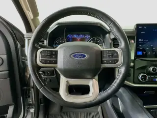 Ford Expedition 2023 4x2 XLT 4 puertas SUV