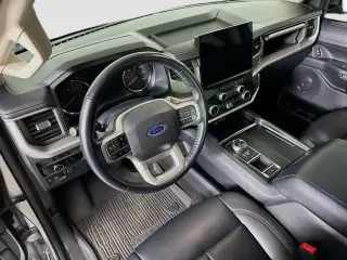 Ford Expedition 2023 4x2 XLT 4 puertas SUV