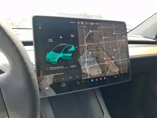 Tesla Model Y 2025 Long Range 4 puertas Crossover