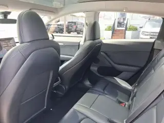 Tesla Model Y 2025 Long Range 4 puertas Crossover