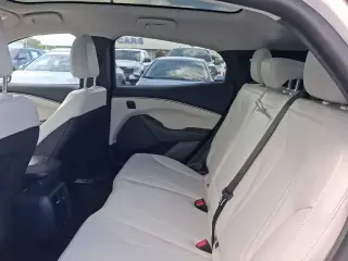 Ford Mustang Mach-E 2023 Premium 4 puertas SUV