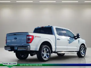 Ford F-150 2023 4x4 Lariat 4 puertas SuperCrew 6.5 pies. SB