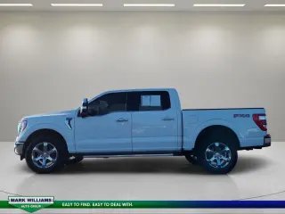 Ford F-150 2023 4x4 Lariat 4 puertas SuperCrew 6.5 pies. SB