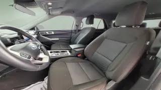 Ford Explorer 2024 AWD XLT 4 puertas SUV
